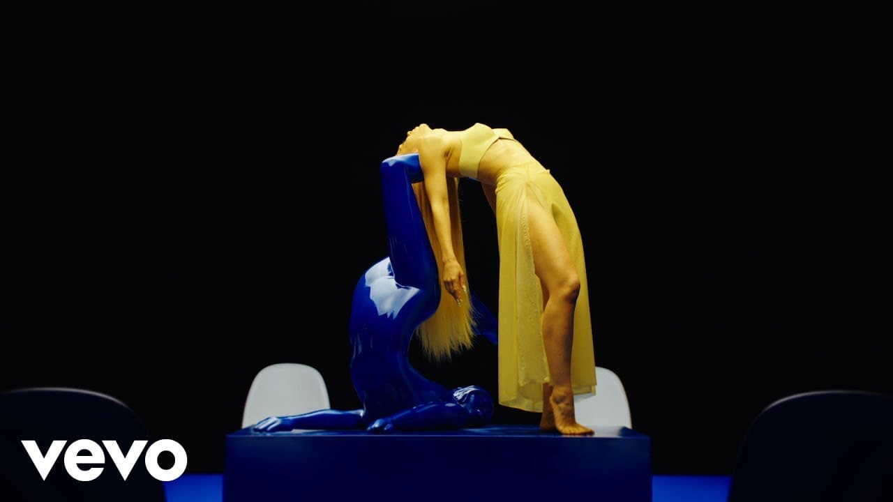 Focus — official music video by Agnes